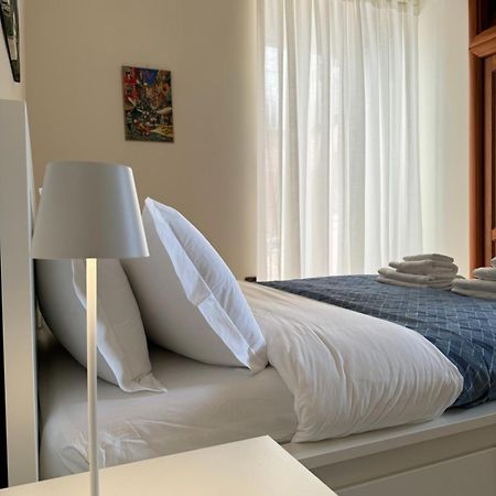 Art Suite Nel Cuore Di Portici Exterior photo