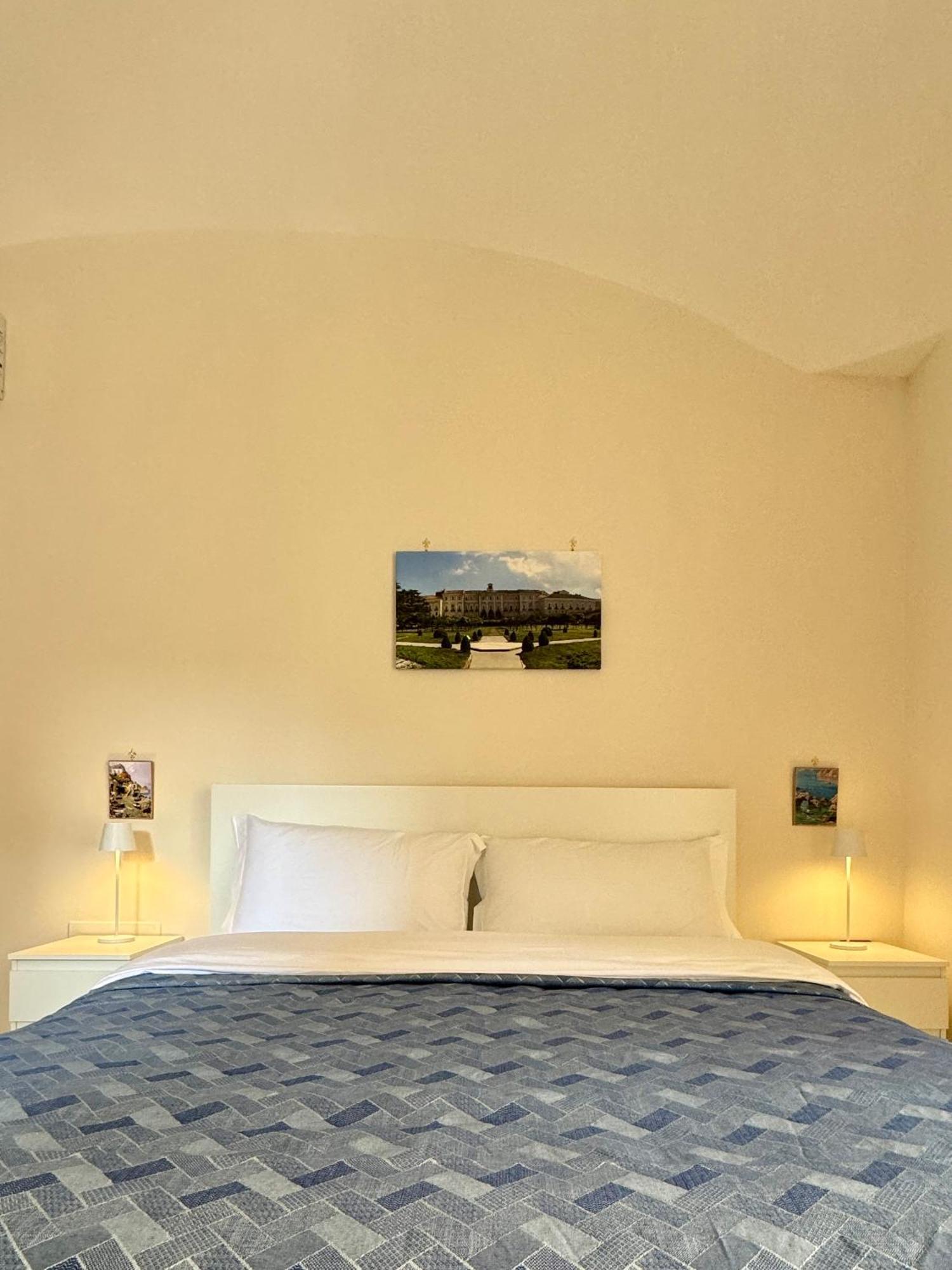 Art Suite Nel Cuore Di Portici Exterior photo